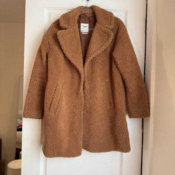 Abercrombie & Fitch Jackets & Blazers - Abercrombie & Fitch Camel Teddy Coat Size L